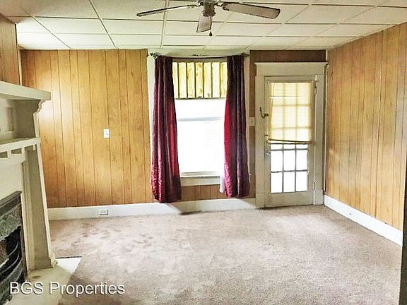 3rd image of 311 Saint John Ave APT A