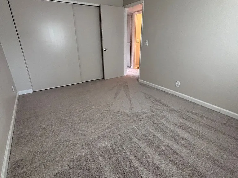 Park Place Apartments, Where Modern Comforts and Charm Meet! — Photo 17