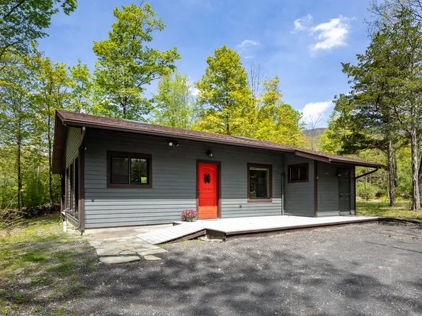 2465 Glasco Tpke #4, Woodstock, NY 12498
