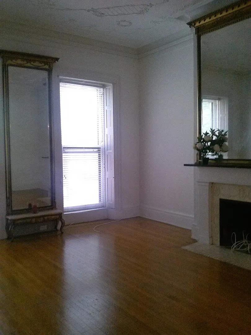 506 Cathedral Street — Photo 4