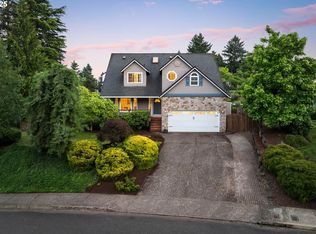 2232 SW Vacuna St, Portland, OR 97219