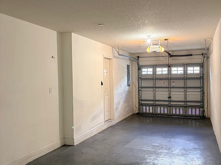 534 Vincinda Crest Way — Photo 10
