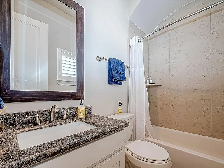 2524 Sherwin St — Photo 34