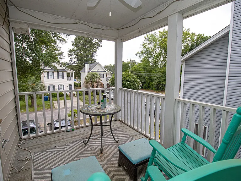 103 Ashley Ct — Photo 10