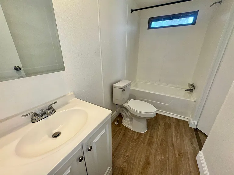 1145 S Christiana Ave — Photo 10