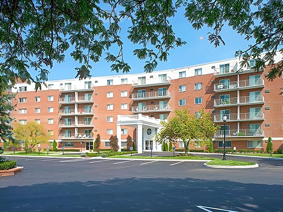 Towers Of Colonie 420 Sand Creek Rd Albany NY Zillow