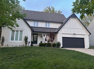 9516 W 116th St, Overland Park, KS 66210
