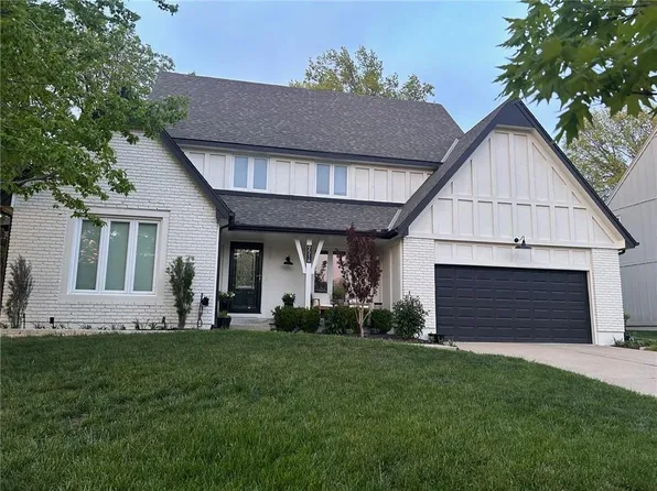 9516 W 116th St, Overland Park, KS 66210