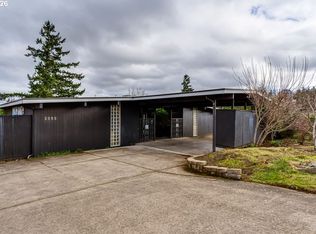 2055 Broadview St, Eugene, OR 97405