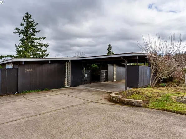 2055 Broadview St, Eugene, OR 97405