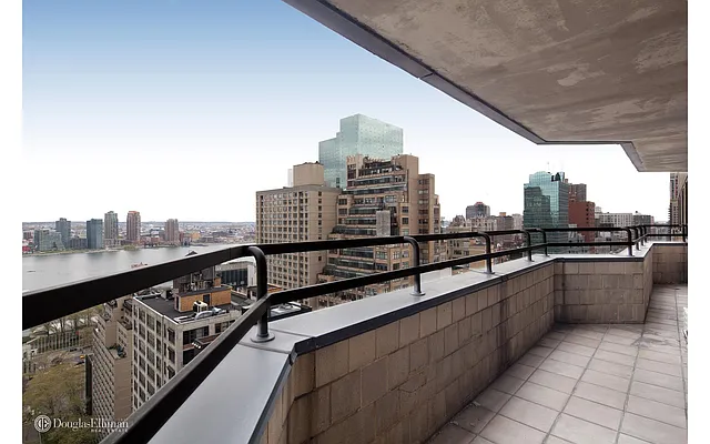 Rented by Douglas Elliman | media 39