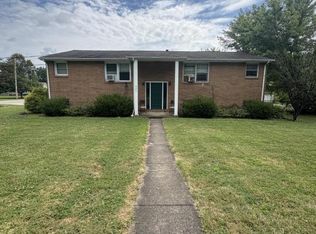 525 North Rd APT 2, Niles, OH 44446