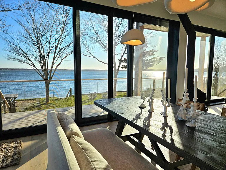 599 Peconic Bay Blvd — Photo 16