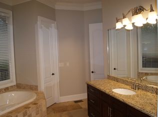 5431 Spinnaker Ln, Gainesville, GA 30504