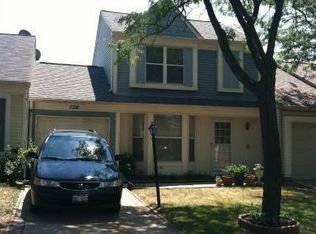 698 Wilson St, Hanover Park, IL 60133