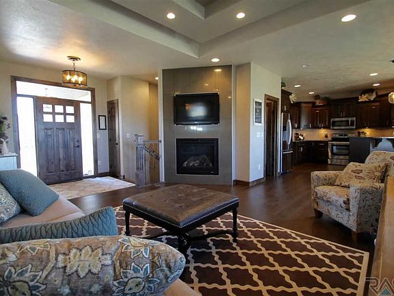 5th image of 2405 S Durango Cir