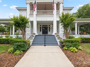 530 E Rutledge Ave, Gaffney, SC 29340