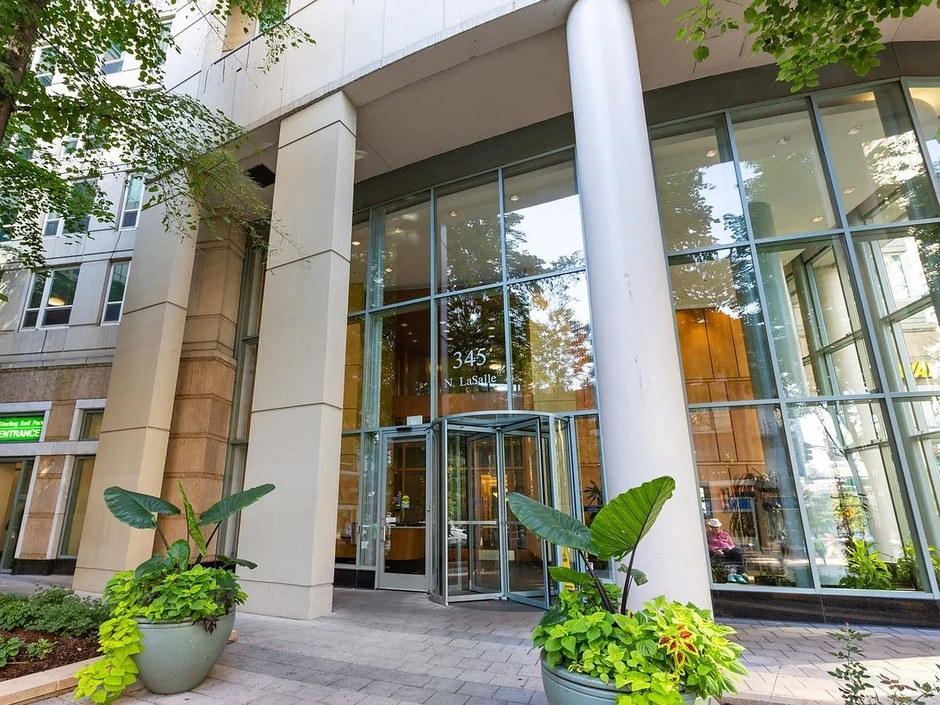1 bed, 795 sqft, $2,600 — Photo 1
