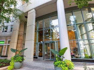 345 N La Salle Dr APT 3105, Chicago, IL 60654