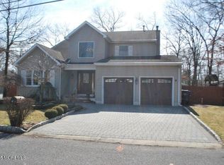 203 Sunrise St, Brick, NJ 08724