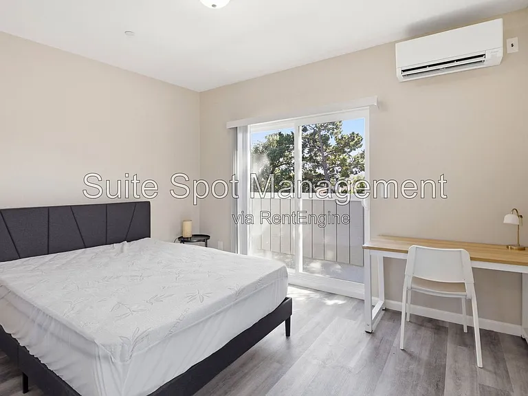 160 Harrison Ave #E3 — Photo 30