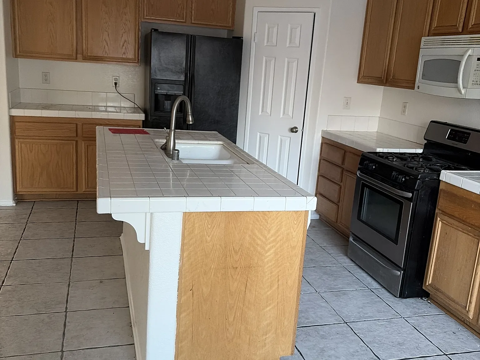 12891 Pueblo Lane - 1 — Photo 4