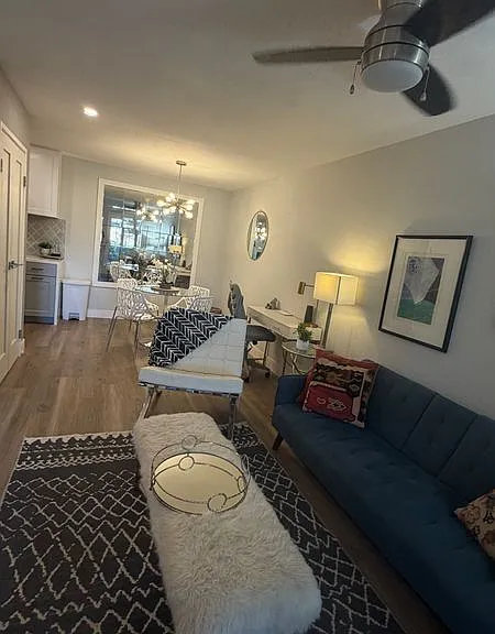 2801 N Los Felices Cir E #D107 — Photo 18
