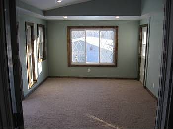 5th image of 115 Garden Ln
