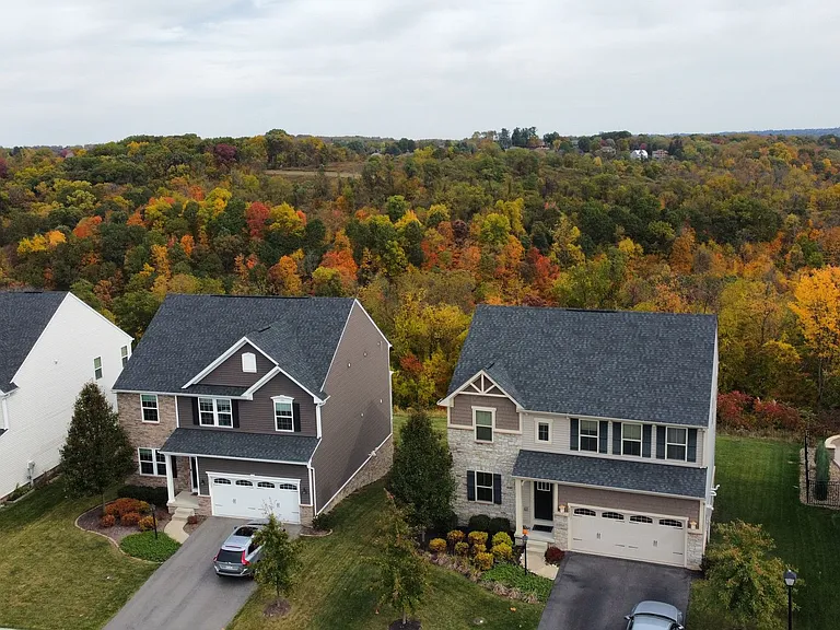 2925 Pinnacle Dr — Photo 3