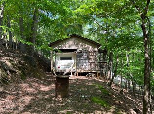 104 15th St, Ellijay, GA 30540