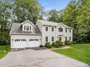 5 Manitook Mountain Rd, Avon, CT 06001