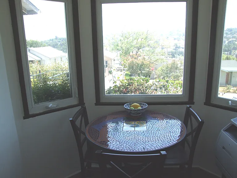 4307 York Blvd — Photo 11
