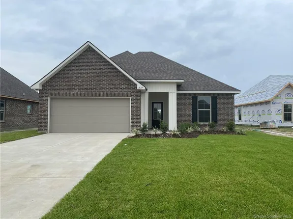 1827 Bowen Rd, Lake Charles, LA 70611