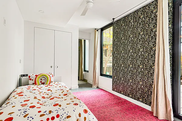 Sold by Compass | media 10