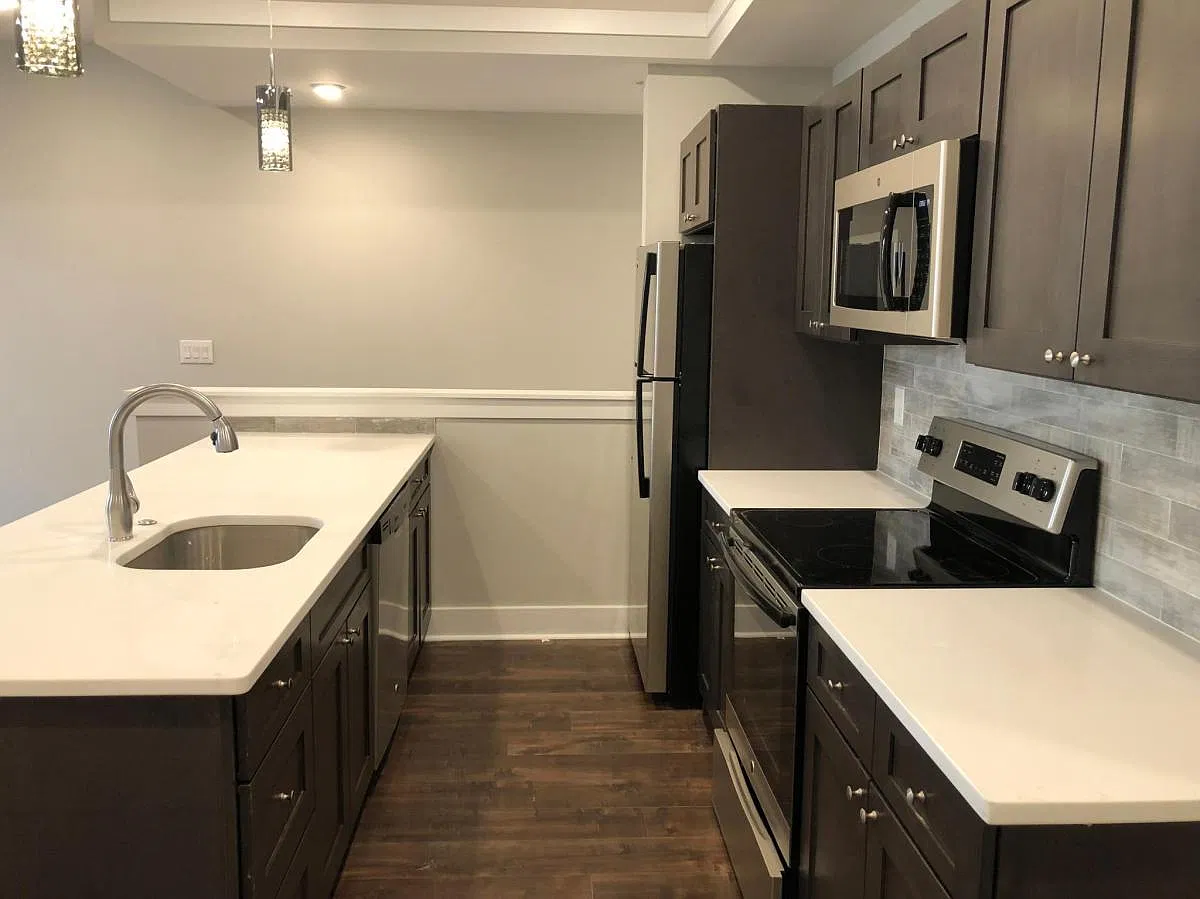 2 bed, 1.5 bath, 850 sqft, $1,650 — Photo 4