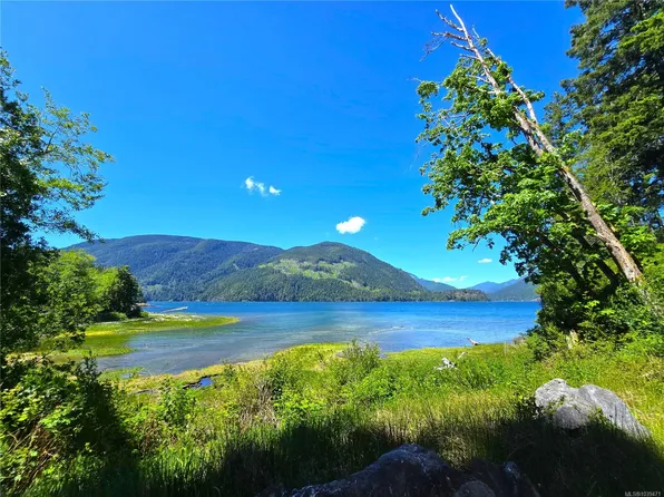 9 Headquarters Bay, Pt Alberni, BC V9Y 6G2