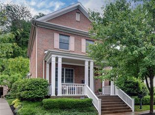 1329 Fairstead Ln, Pittsburgh, PA