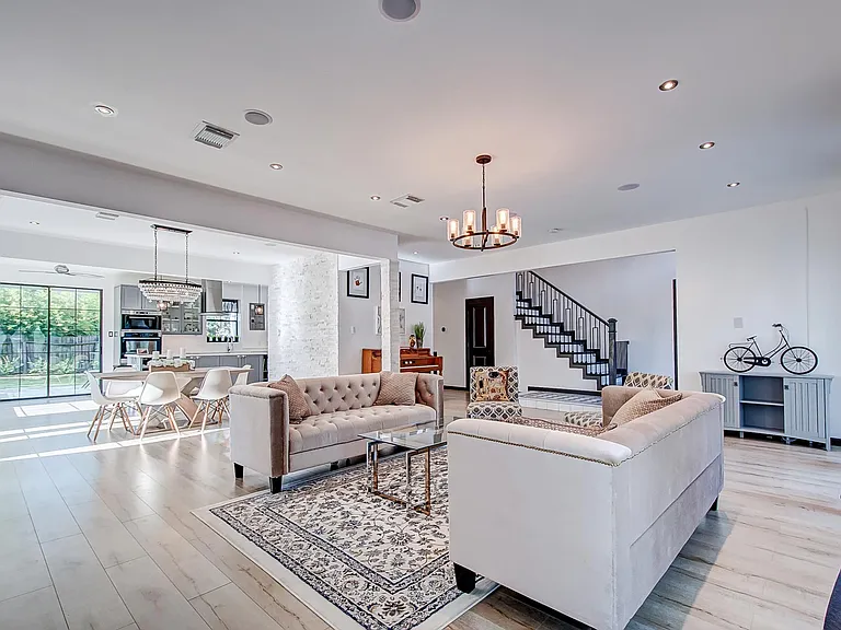 3543 Ashfield Dr — Photo 13