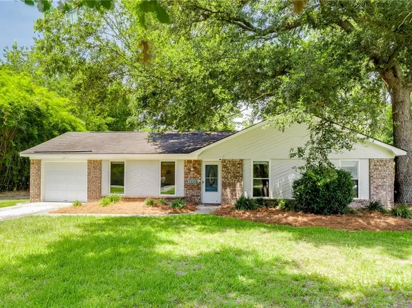 7325 Tropical Way, Savannah, GA 31410