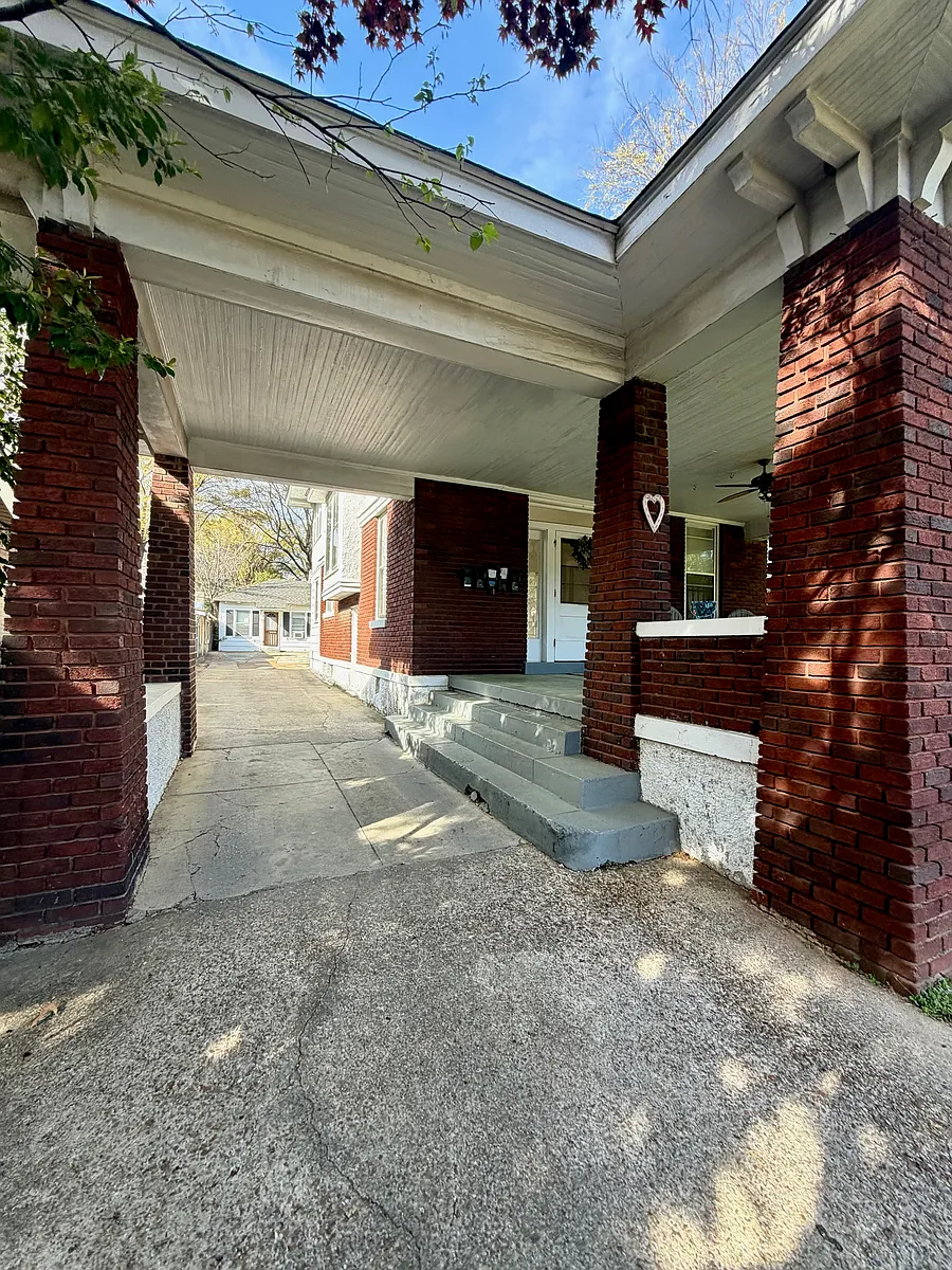 Building Photo - 1450 Peabody Ave #1