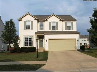 9732 Sunray Dr, Olmsted Township, OH 44138