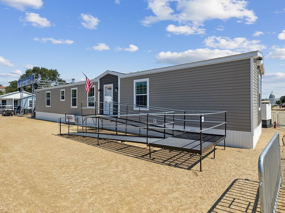 Exterior Image-15-Champion Woodland Manor