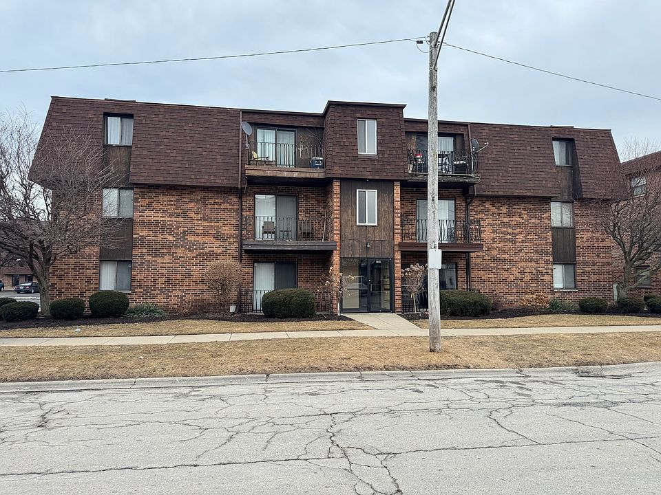 1st image of 14525 S Manistee Ave APT 2C