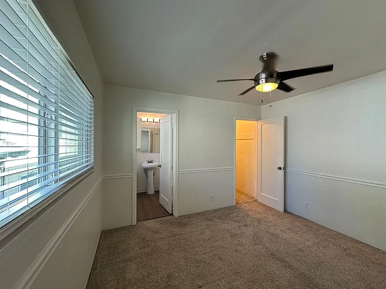 Live Where Downtown Meets Midtown at 1808 N Street — Photo 24