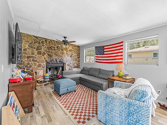 4th image of 3105 Loretto Road