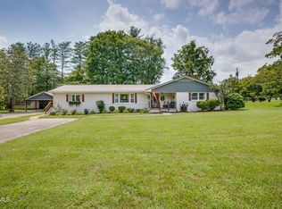 403 Cowan Dr, Rogersville, TN 37857