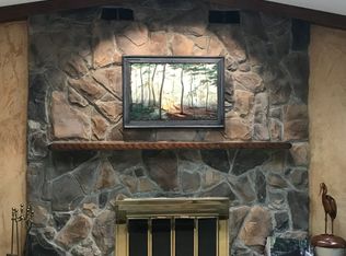 6367 Versailles Rd, Lake View, NY 14085