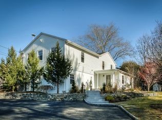 647 Wilmot Rd, Scarsdale, NY 10583