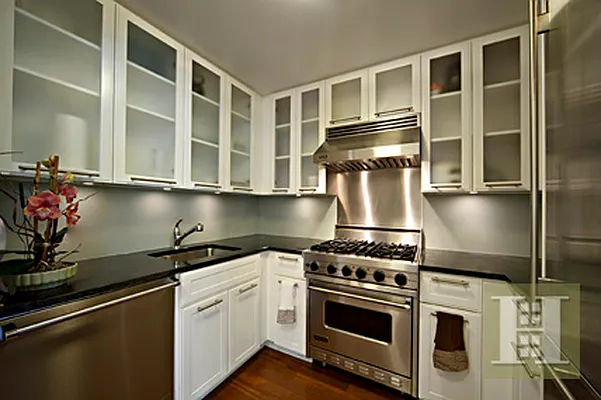 Rented by Halstead Real Estate | media 24