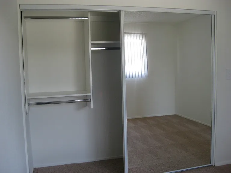 Villa Capri Apartments — Photo 27